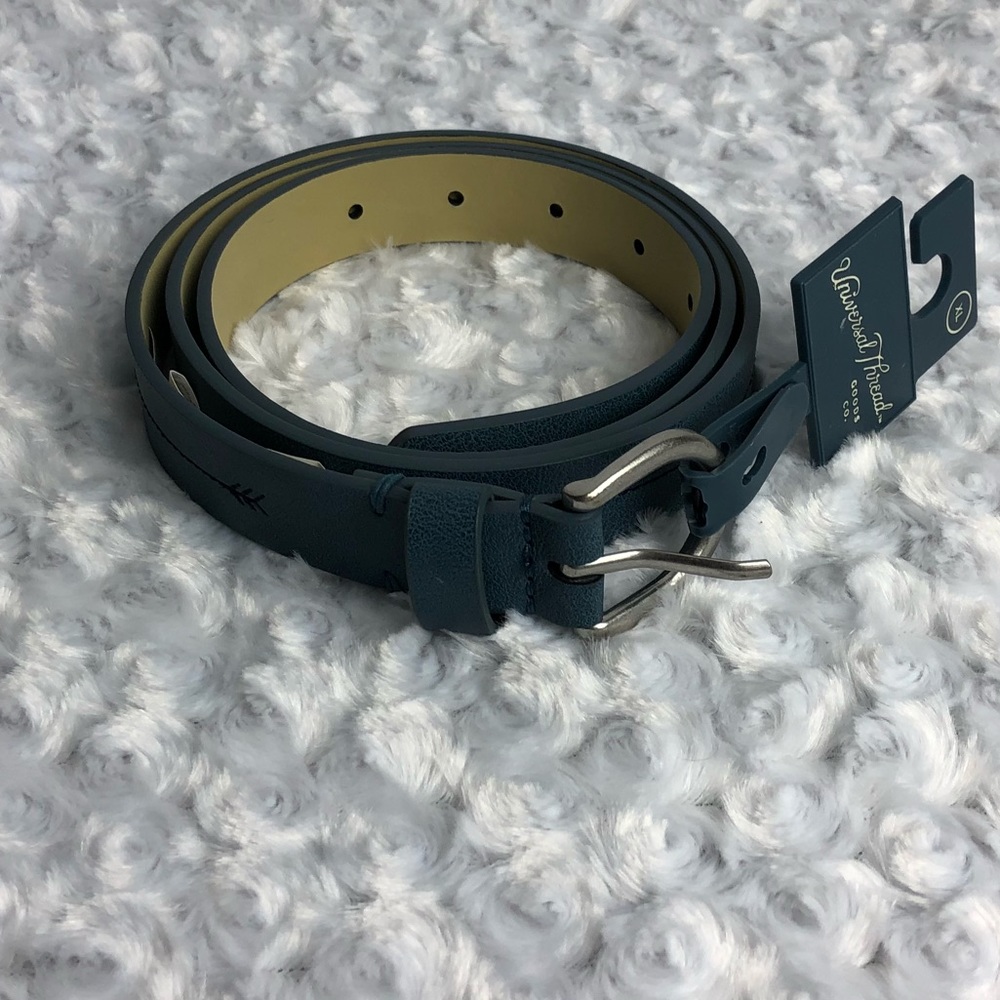 Universal Thread Belt - Picture 2 of 6